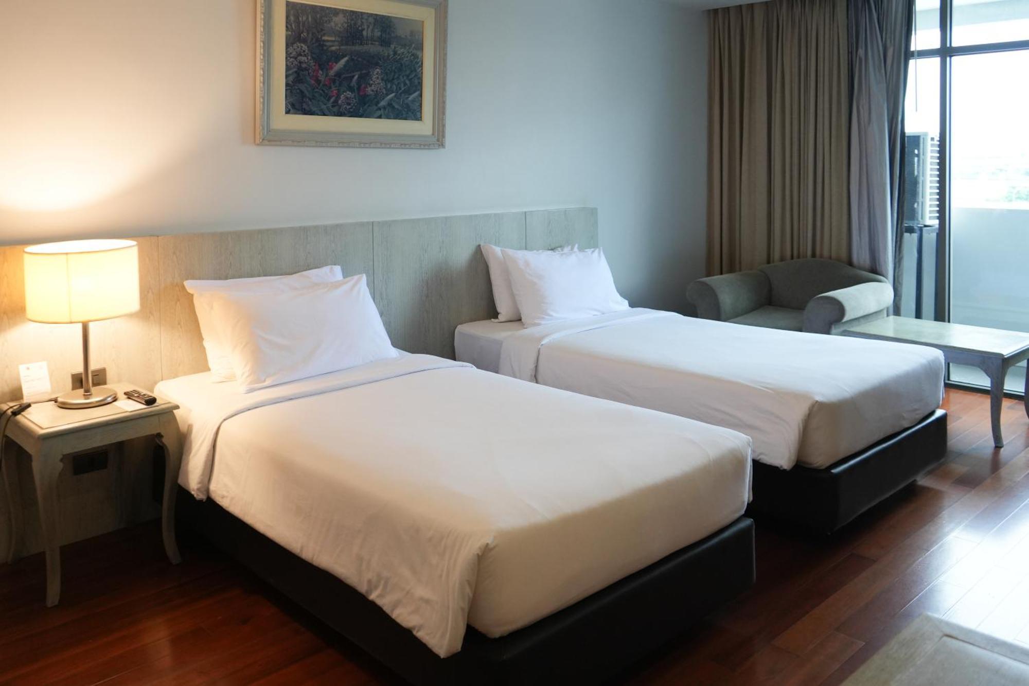 Royal Suite Hotel Бангкок Екстер'єр фото