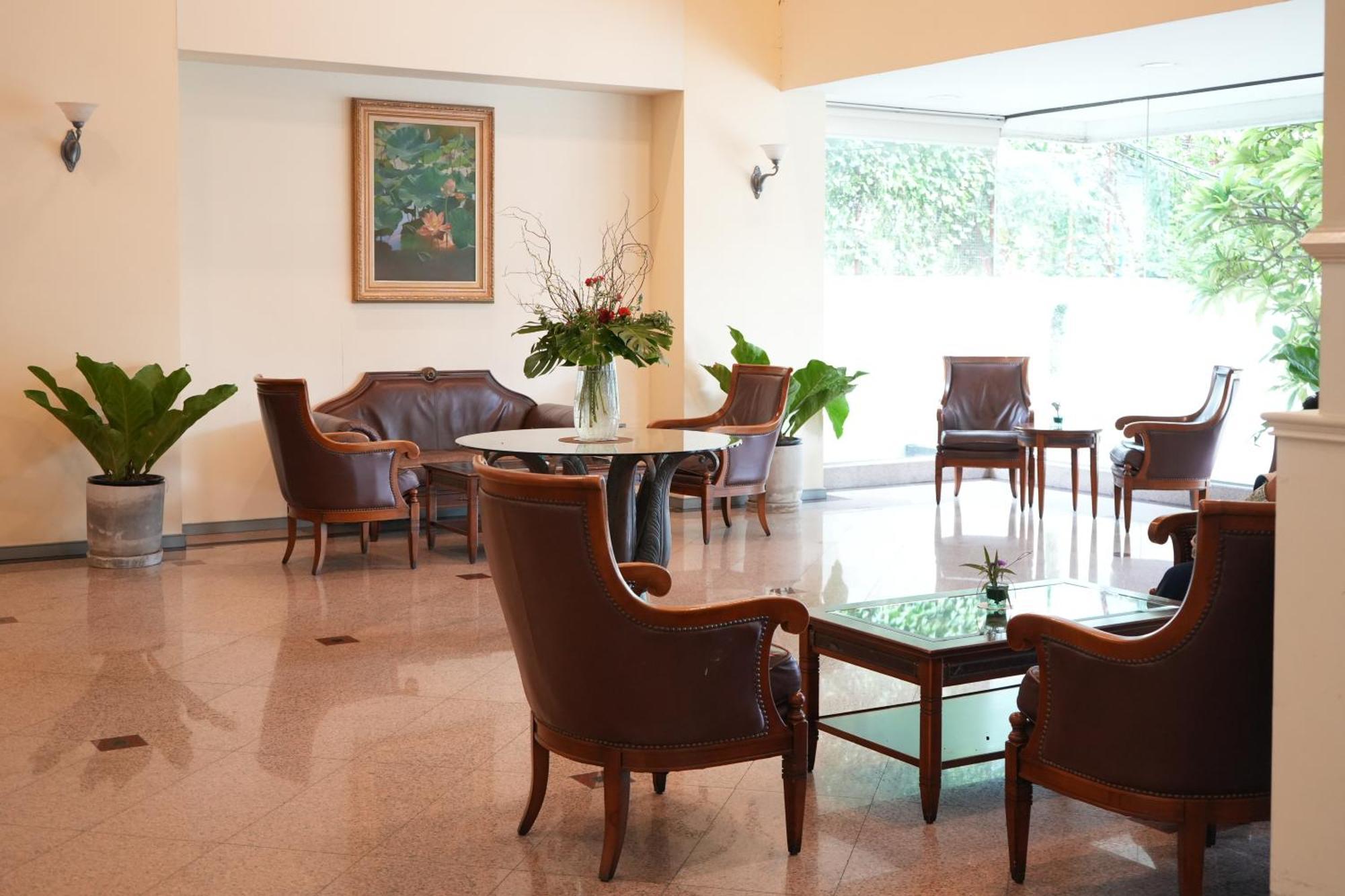 Royal Suite Hotel Бангкок Екстер'єр фото